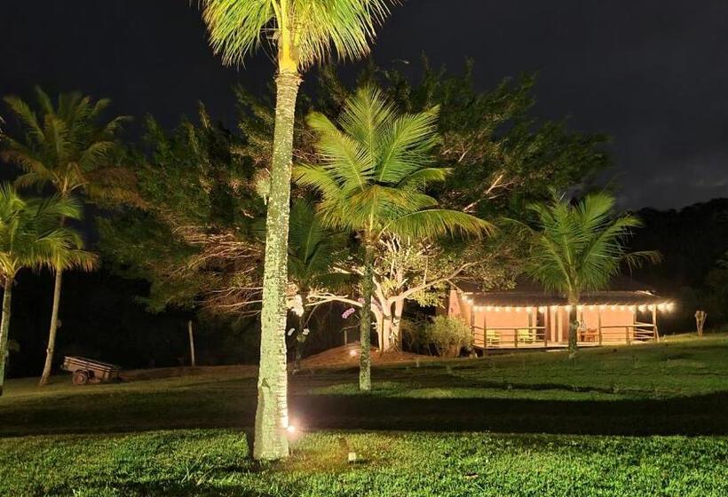 발코니가 있는 스위트, Vale Do Lago   Casa De Campo E Eventos