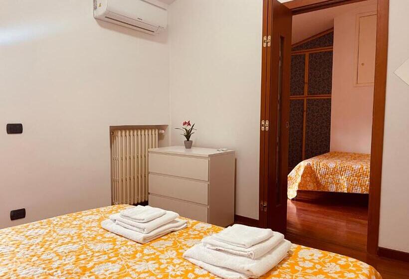 家庭间, Villetta Home   Castelli Apartments
