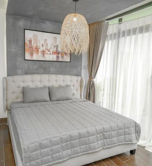 اتاق استاندارد با تخت بزرگ, Windy S House   Homestay & Cafe   Vũng Tàu