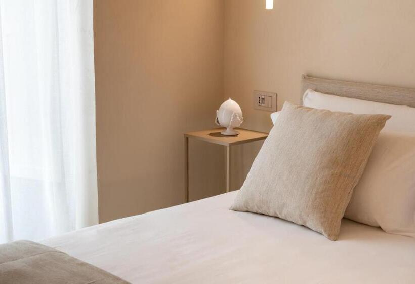 اتاق لوکس با بالکن, New Opening   Palazzo Gasparino Suites