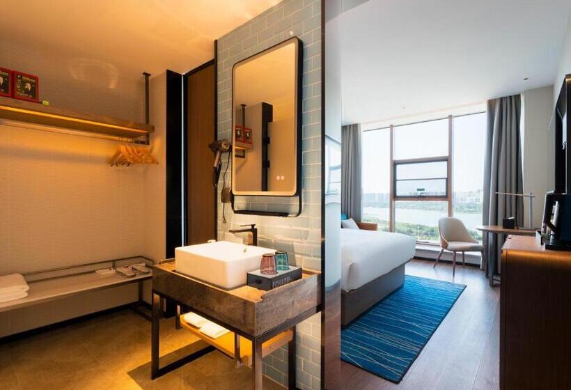 Номер Superior, Echarm Hotel   Wuhan Jingkai Yongwang Sports Center