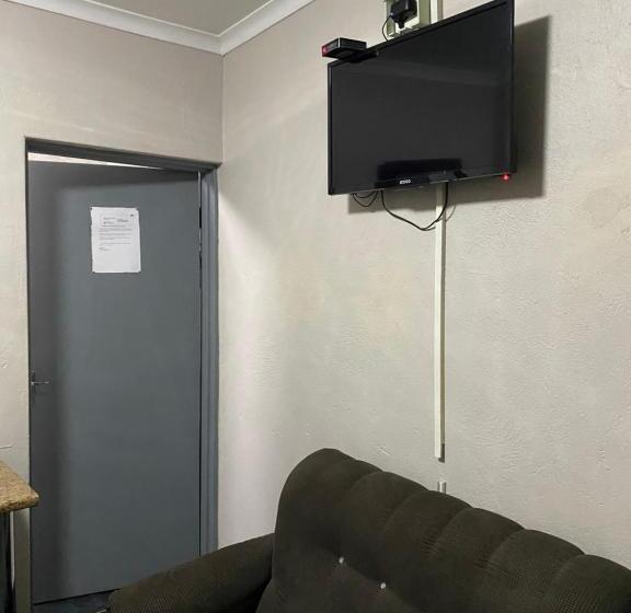 Номер Стандарт, Sisonke Guest House