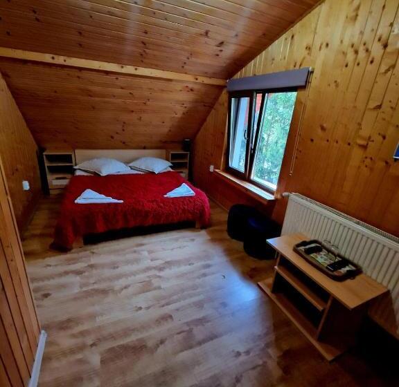 اتاق استاندارد, Pensiunea Rossvillas!!