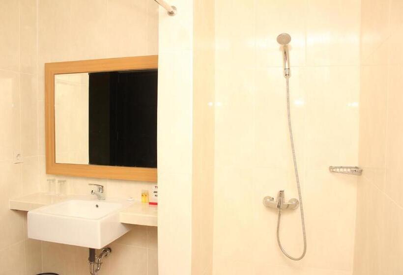 Номер Superior, Naka Hotel Kupang