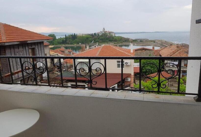 חדר סטנדרט נוף לים, Guest House Antique