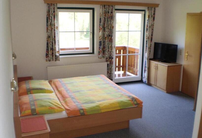 Номер Стандарт с Балконом, Gasthof Pension Strassreith