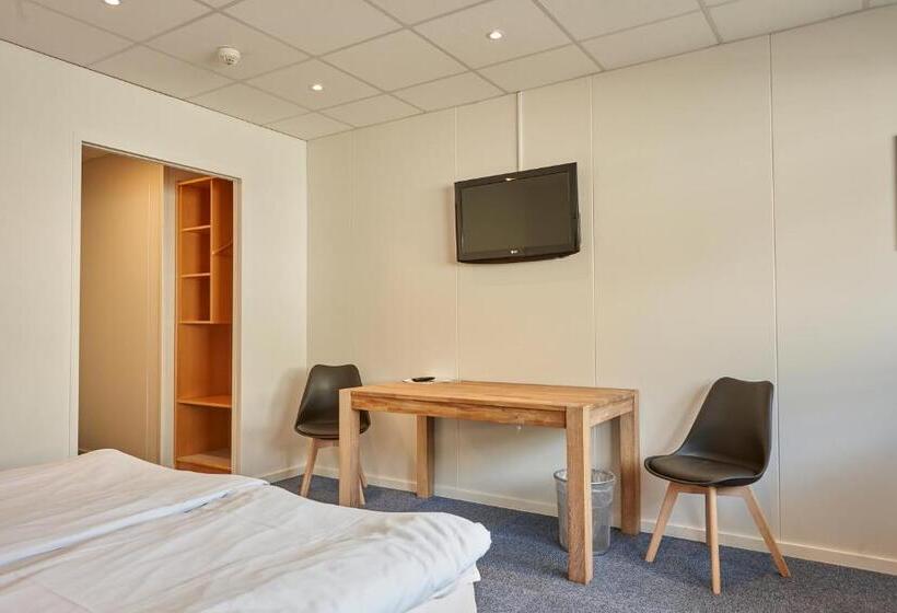 Номер Стандарт, Bb Hotel Herning Messe