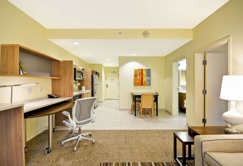 Suite Adaptada per a persones amb mobilitat reduïda, Home2 Suites By Hilton Dallas Addison