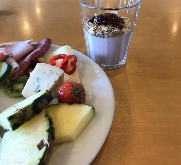 اتاق راحتی, Toppen Af Ebeltoft