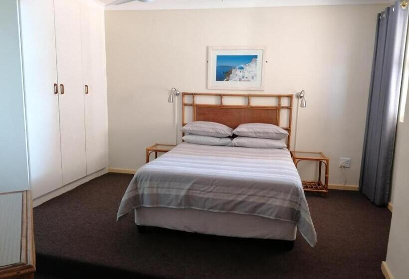 Апартаменты 3 Спальни Вид на Море, Glenmore Sands Beach Resort