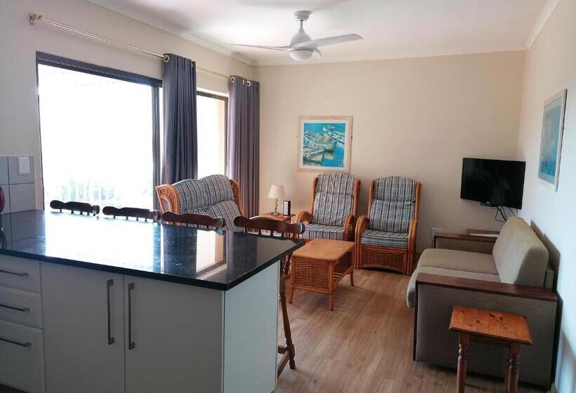 Апартаменты 3 Спальни Вид на Море, Glenmore Sands Beach Resort