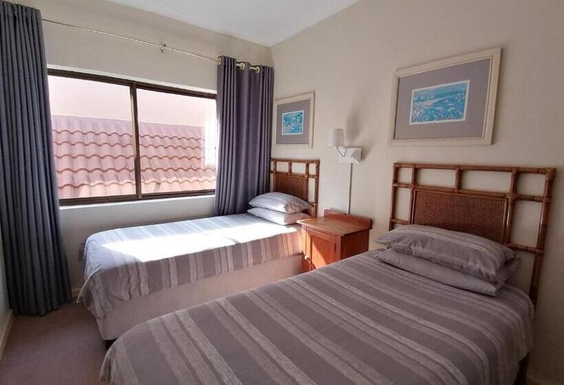 Апартаменты 3 Спальни Вид на Море, Glenmore Sands Beach Resort