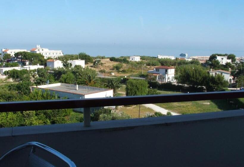 Номер Стандарт Вид на Море, Piccolo Paradiso