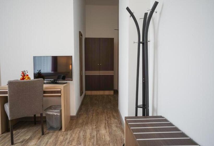 Номер Стандарт, Ruhr Inn