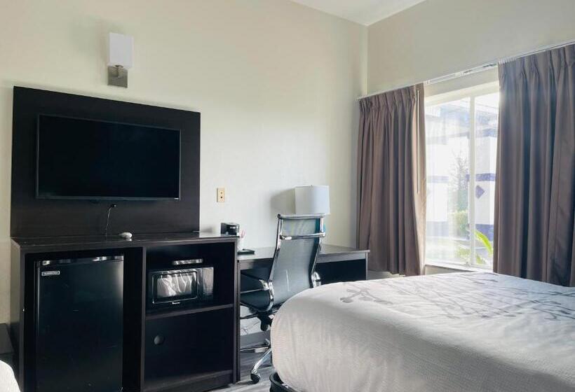 Номер Стандарт, Sleep Inn & Suites