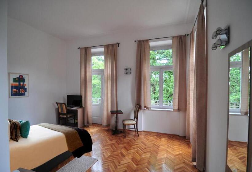 Номер Стандарт, Villa Laurel