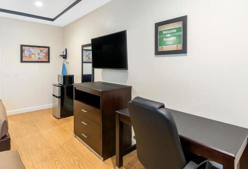 اتاق خانوادگی, Econo Lodge Inn & Suites Houston Willowbrook