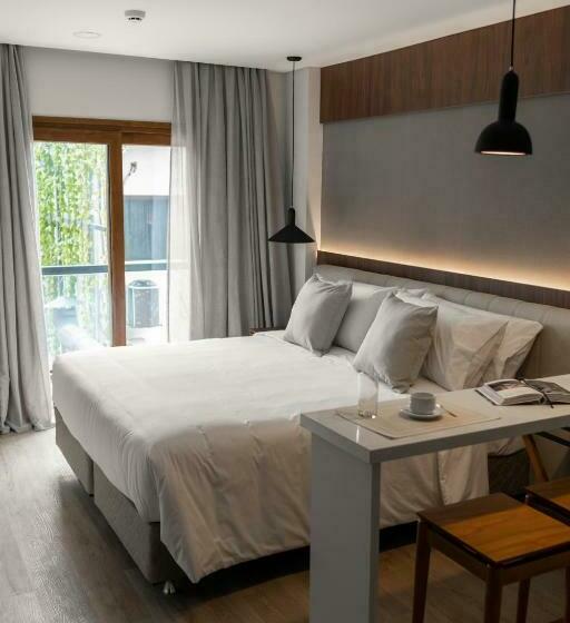 Estudio Deluxe, Five Hotel & Residences