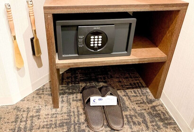 Номер Стандарт, Comfort Inn Fukuoka Tenjin
