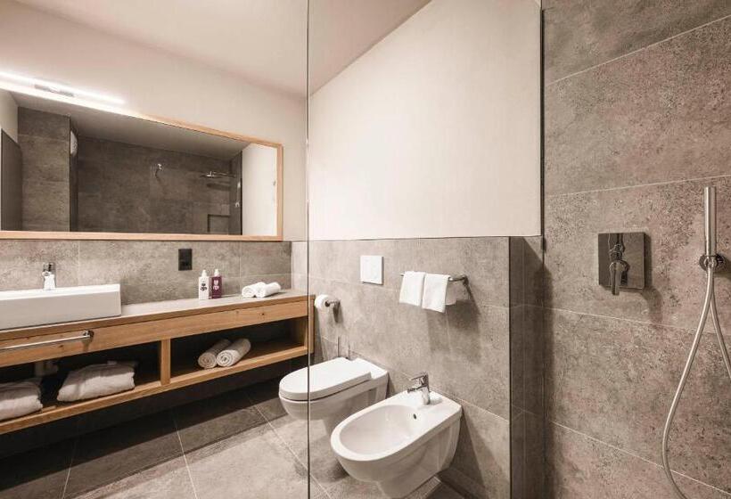 Люкс Вид на Сад, Familienhotel Viktoria