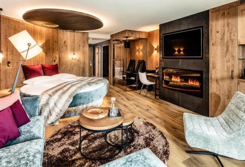 Люкс Повышенной Комфортности, Alpine Luxury Spa Resort Schwarzenstein