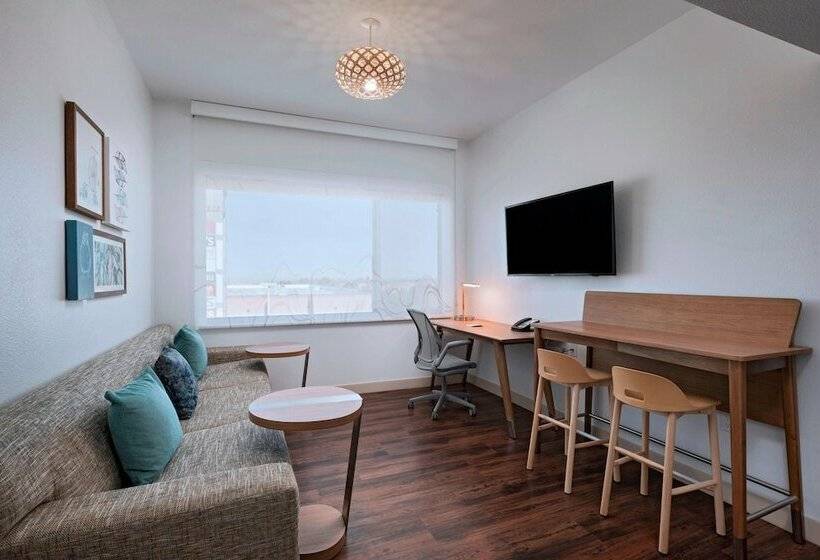Студия Стандарт, Element Palmdale