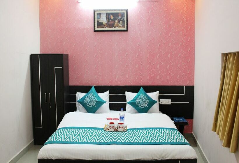 Номер Стандарт, Oyo Rooms Near Mansarovar Garden