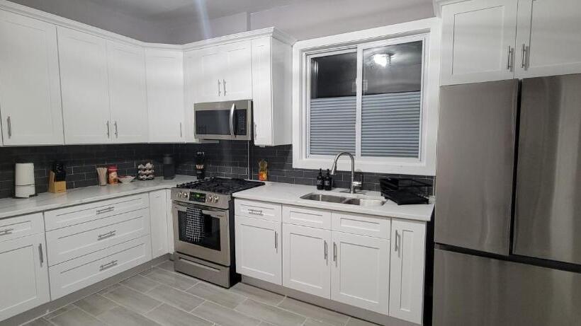 Apartamento Deluxe 3 Quartos, Chicago Avenue Inn