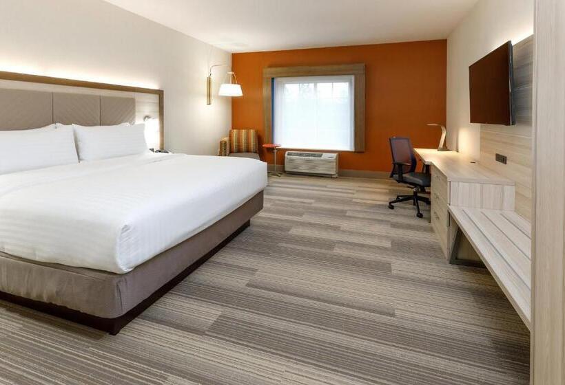 스탠다드 룸 킹사이즈 침대, Holiday Inn Express & Suites   Sturbridge, An Ihg