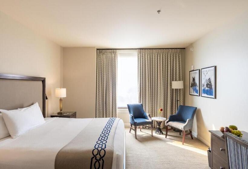اتاق لوکس با تخت بزرگ, Nopsi Hotel New Orleans