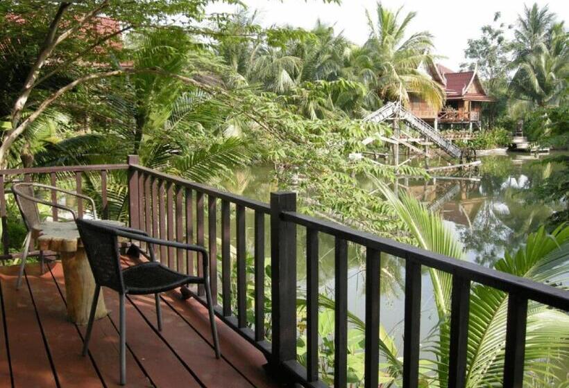 デラックスビラの１ベッドルーム, Baan Thai House