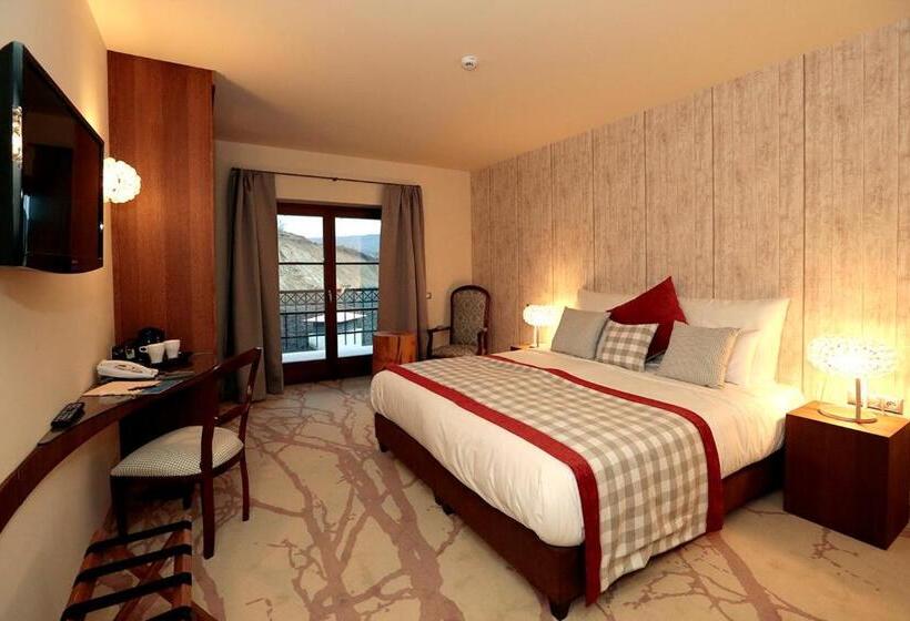 Standart Oda, Cascade Resort & Spa