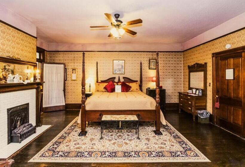 디럭스 트리플 룸, Simmons Bond Inn Bed & Breakfast