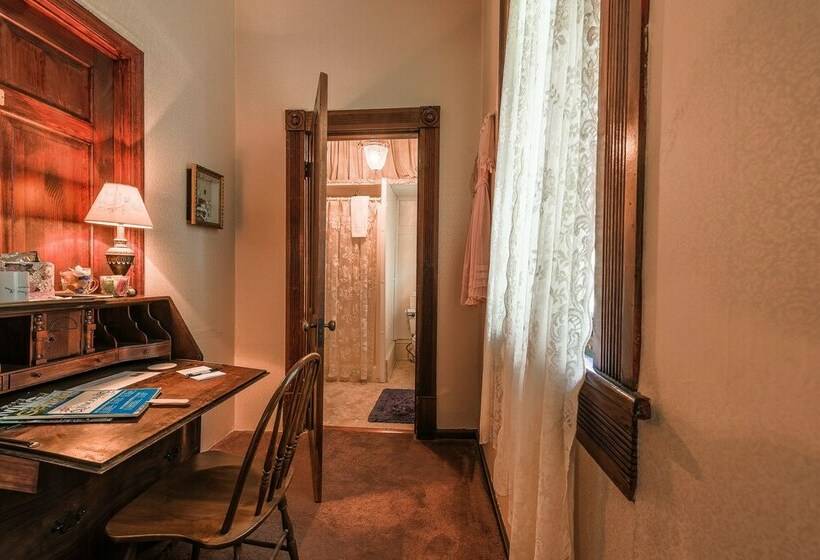 디럭스 룸, Simmons Bond Inn Bed & Breakfast