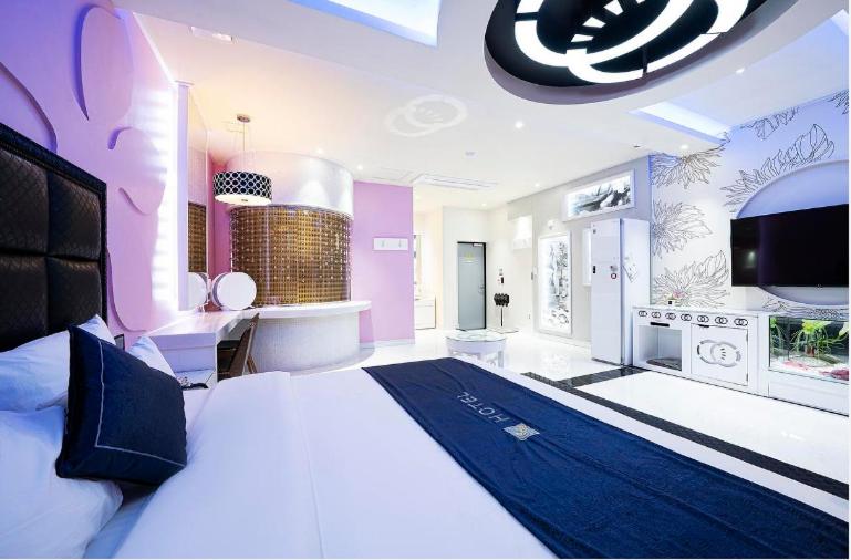 Quarto Superior Cama King, Mokpo Myeongpum