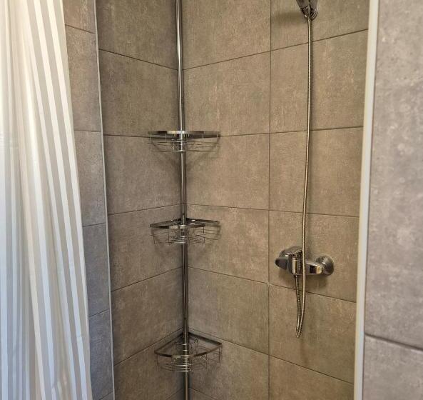 اتاق عادی, Bled Lesce Station Rooms And Beds