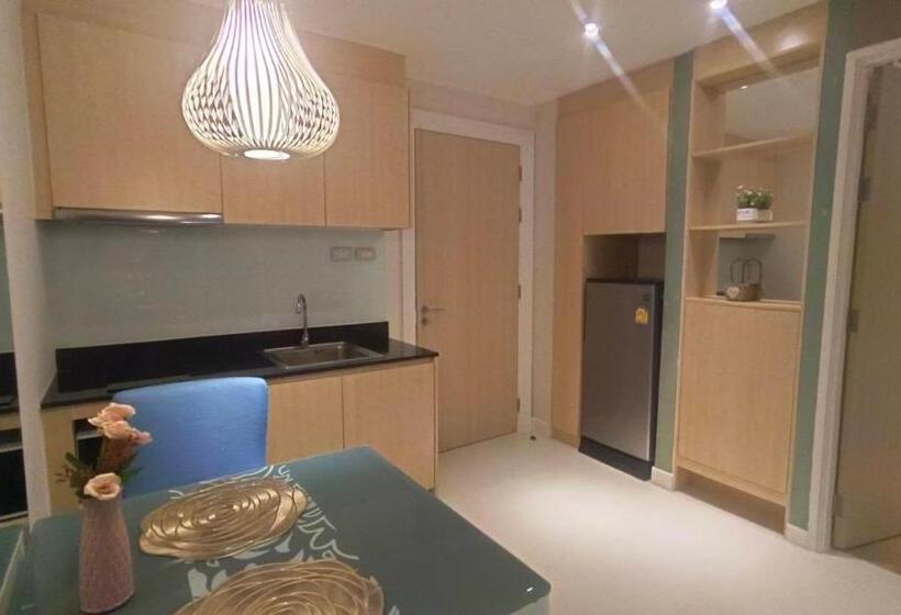 Апартаменты 1 Спальня Вид на Бассейн, The Grand Caribbean Condo