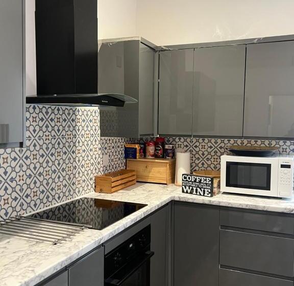 Номер Deluxe Кровать Кинг, Southampton Bridge Rooms By Afl
