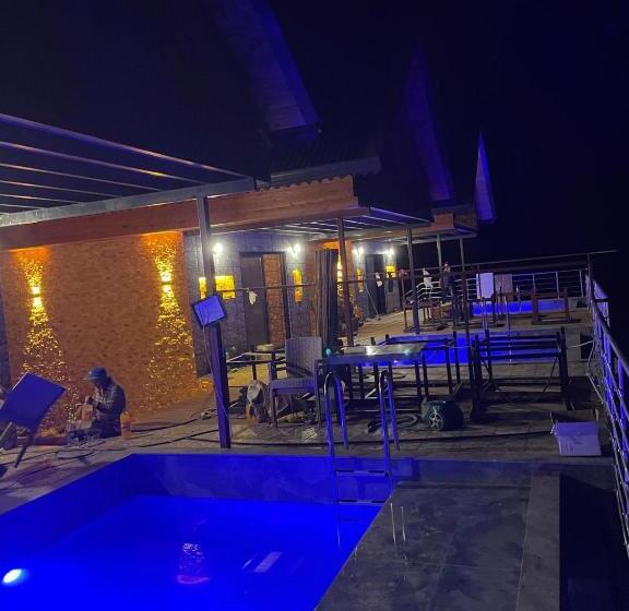 استودیو استاندارد با بالکن, Belen Lodge
