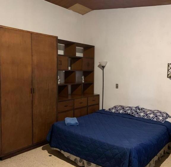 ファミリールーム, Hostal Cumbres De El Salvador Escalón