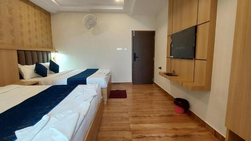 Семейный Номер Deluxe, Sky Inn