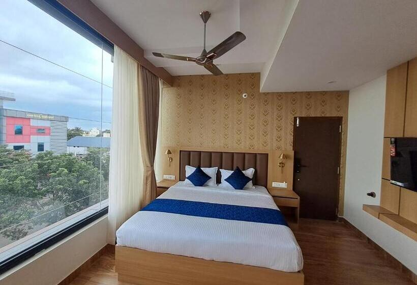Люкс, Sky Inn