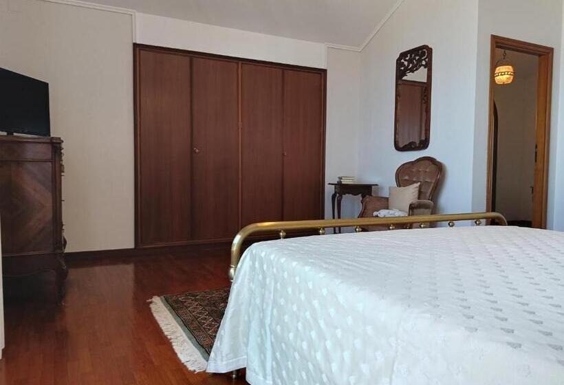 Номер Deluxe Вид на Море с Балконом, Casa Di Tota   Affittacamere