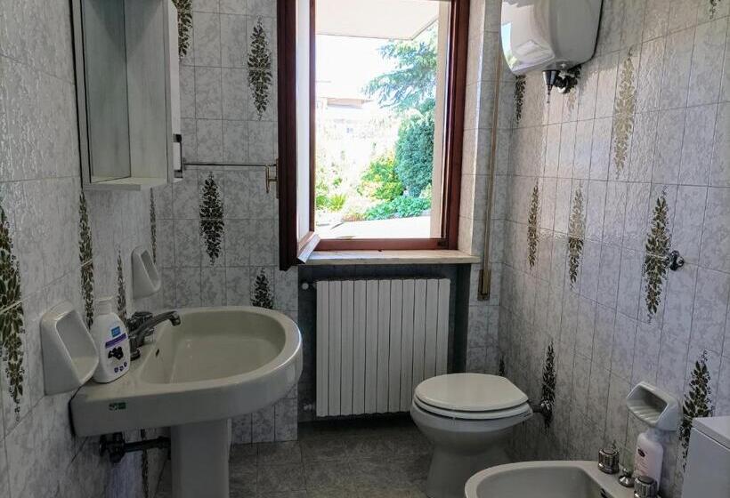 Standard room with outdoor bath, Casa Di Tota   Affittacamere
