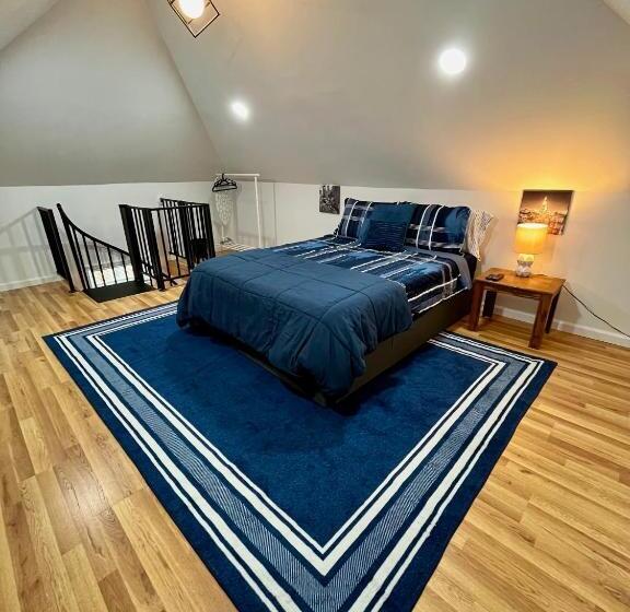 Номер Стандарт, Nyc Style Loft W Secret Entrance 6 Mi To Times Sq