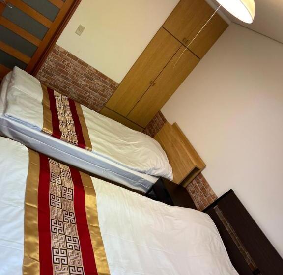 Economy Triple Room, 天满宿