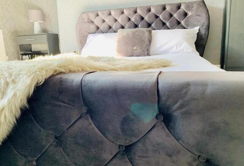 اتاق لوکس, Fulwood Guest House