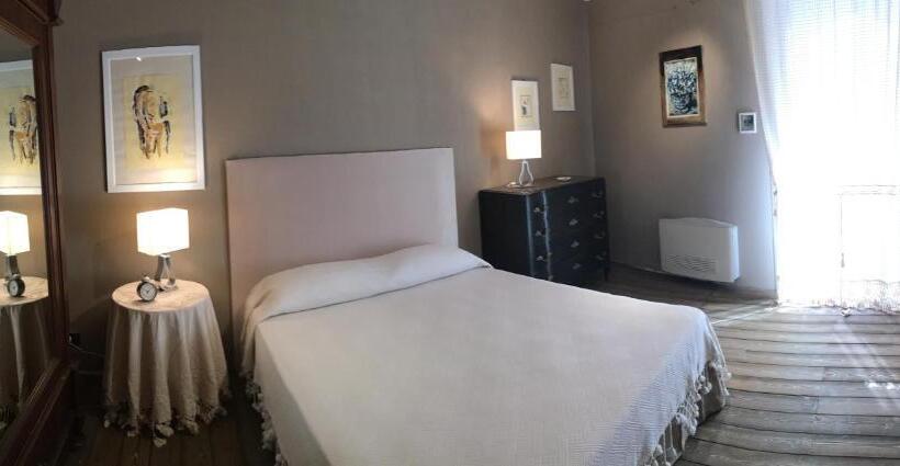 디럭스 룸, B&b Santapau Charme Living
