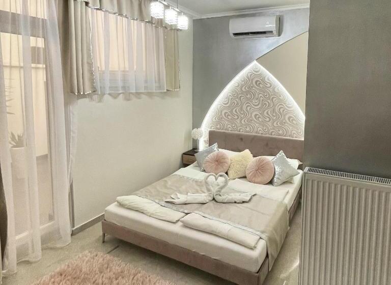 Номер Deluxe, Melior Szálló