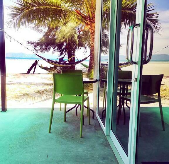 Бунгало Стандарт, Seaesta Beach